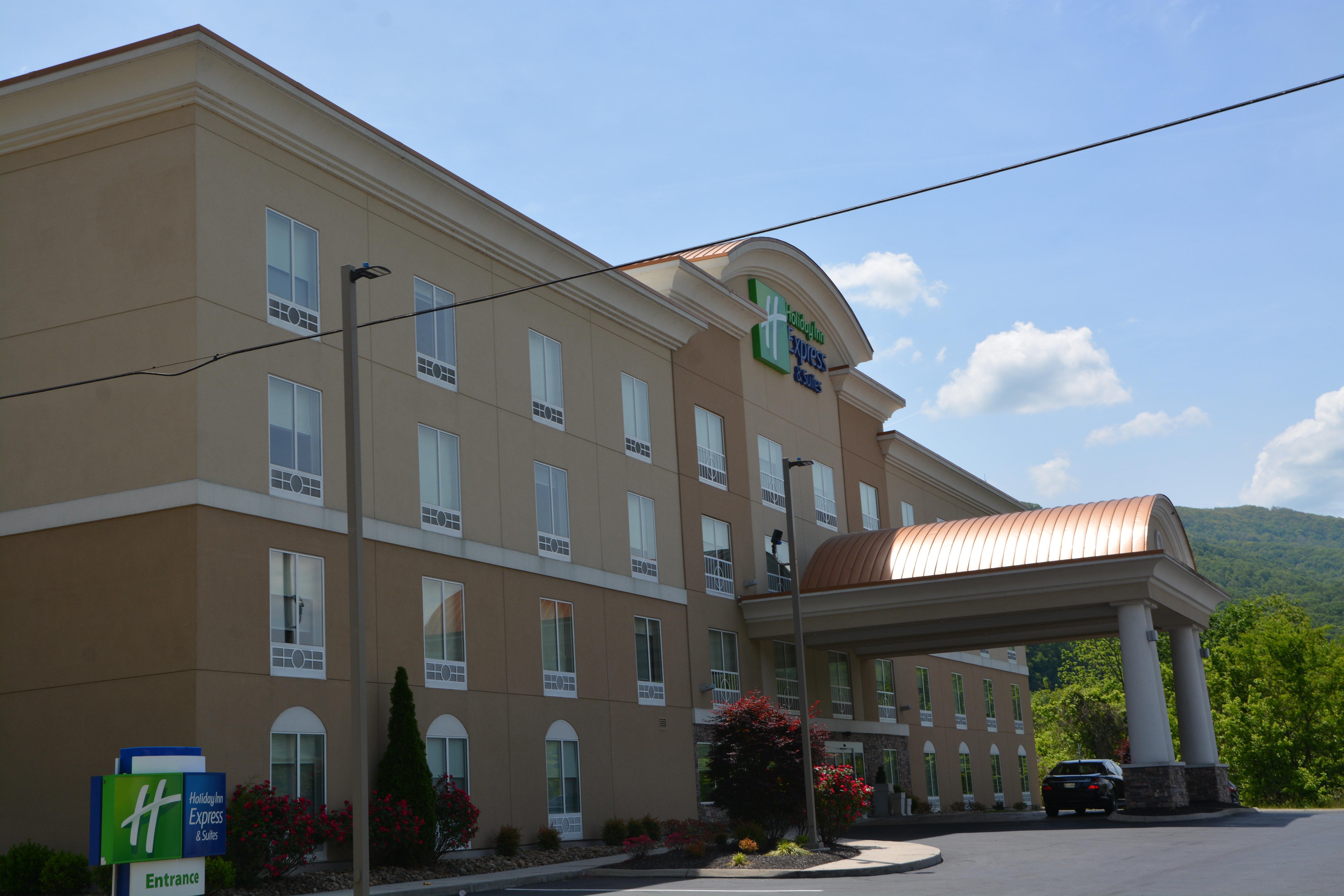 Holiday Inn Express & Suites Caryville By Ihg Екстер'єр фото