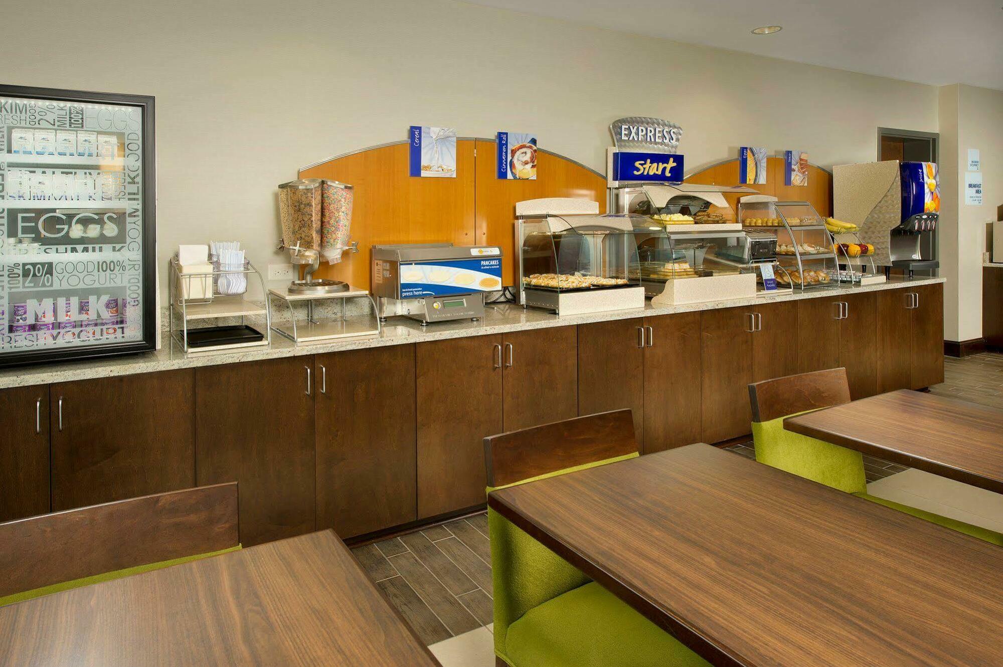 Holiday Inn Express & Suites Caryville By Ihg Екстер'єр фото